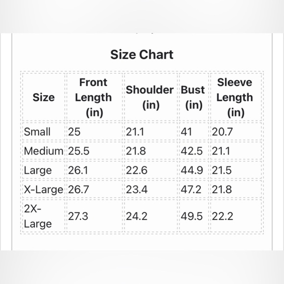 Effortlessly Stylish Decorative Button Top - Picture 4 of 4